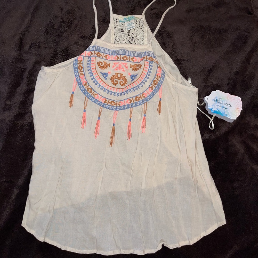 Detailed dressy tank top